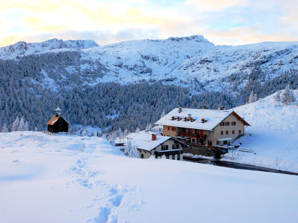 Rifugio Capanna Passo Valles Falcade Exteriör bild